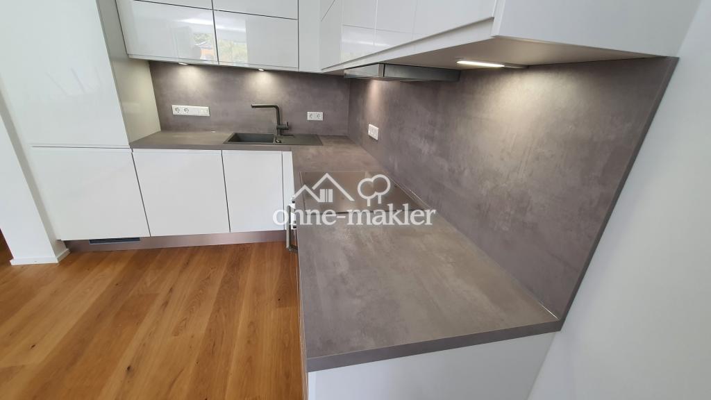 Schicke, ruhige 2-Zi. Wohnung, Vorgarten, Einbauküche, Keller, Stellplatz, BJ 2021 Wärmepumpe - Foto 4