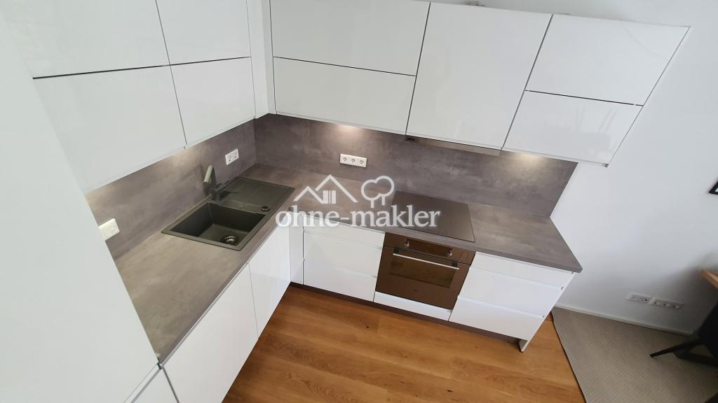 Schicke, ruhige 2-Zi. Wohnung, Vorgarten, Einbauküche, Keller, Stellplatz, BJ 2021 Wärmepumpe - Foto 3