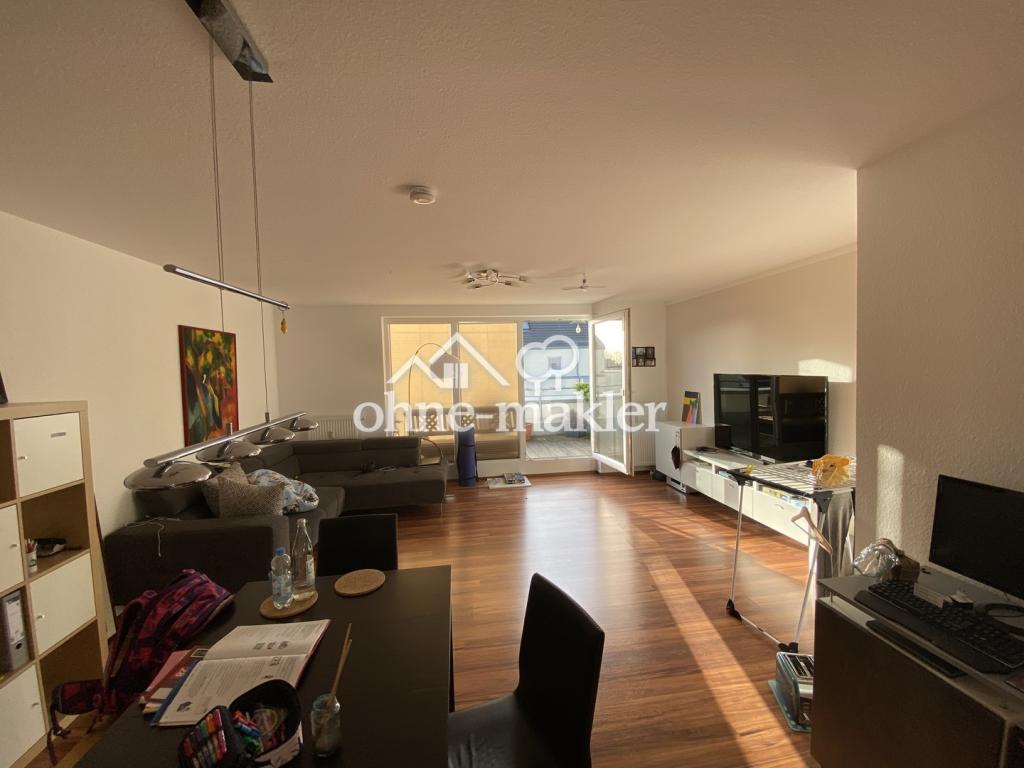 Maisonette Wohnung mit 4-Zimmer, Balkon, Bad mit Fenster und Badewanne - Photo 1