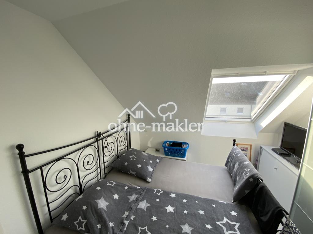 Maisonette Wohnung mit 4-Zimmer, Balkon, Bad mit Fenster und Badewanne - Photo 2