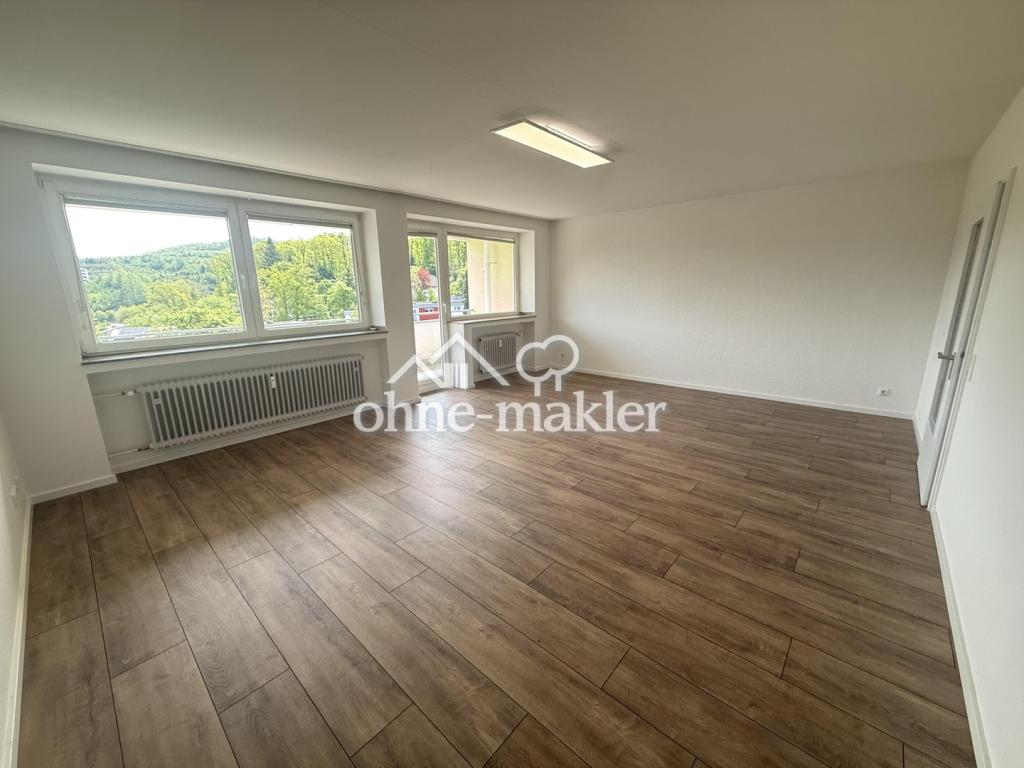 Sonnige 3ZKB im Zentrum inkl. Küche und neuen Bad, alles neu renoviert! - Photo 4