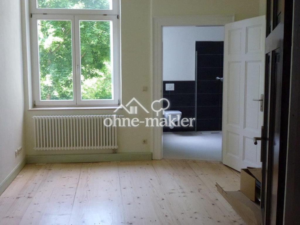 Wunderschöne großräumige 4 Raum Wohnung + Kamin & direkter Zugang zum Garten direkt am Schloßpark - Foto 4