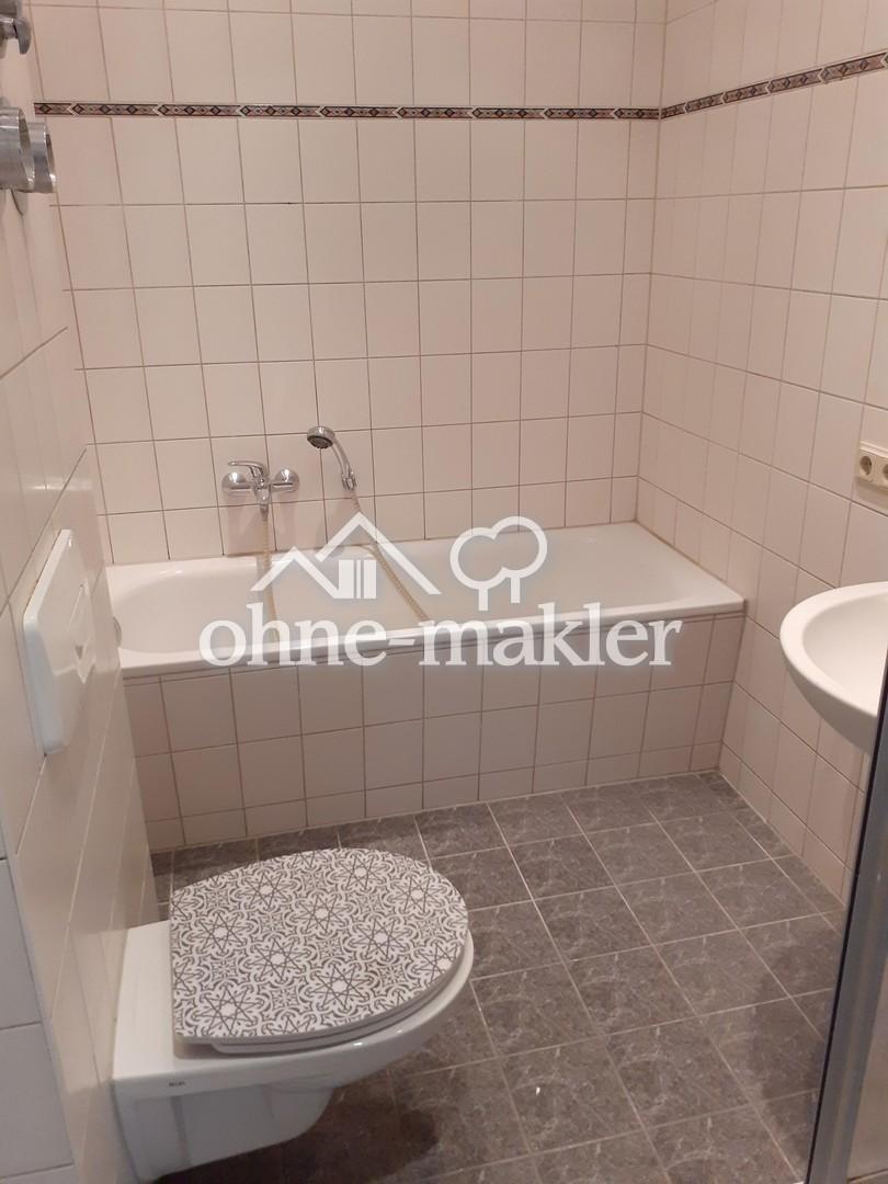 3,5-Raum-Wohnung in der Stadtmitte von Neustrelitz zu vermieten - Photo 1