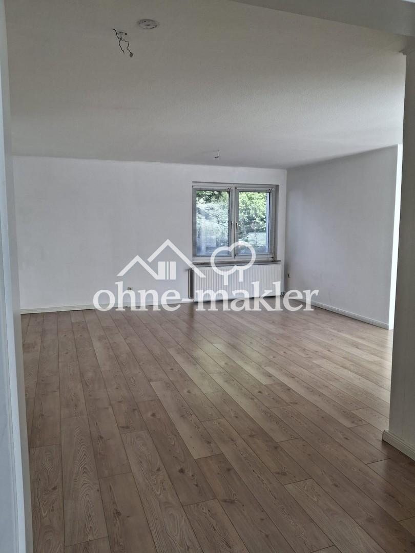 2,5 Zimmer Gartenwohnung mit Wintergarten, Einbauküche, Wallbox - Foto 1