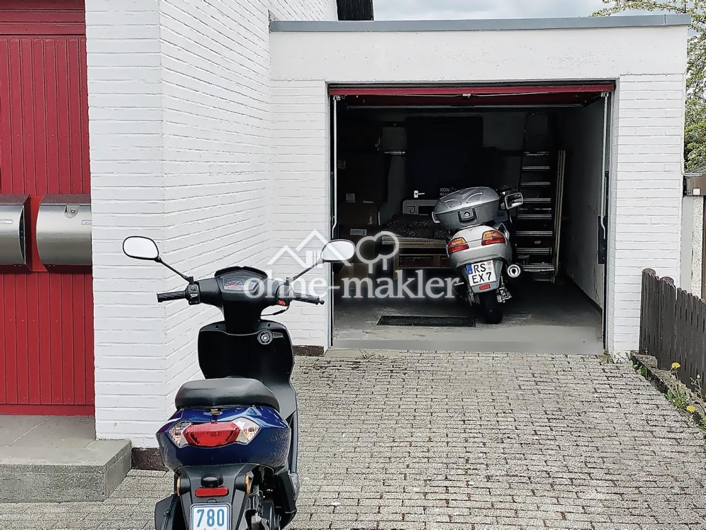 Garage m. Durchgang z. Garten