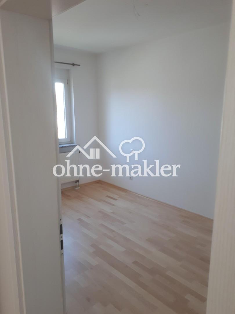Schöne, helle, zentral gelegene 2-Zimmer-Wohnung mit Balkon - Photo 3
