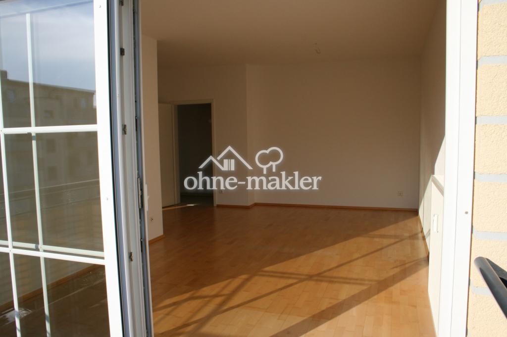 Schöne, helle, zentral gelegene 2-Zimmer-Wohnung mit Balkon - Photo 2