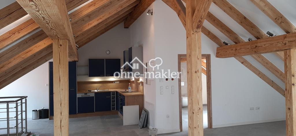 schöne offene Dachwohnung - Foto 2