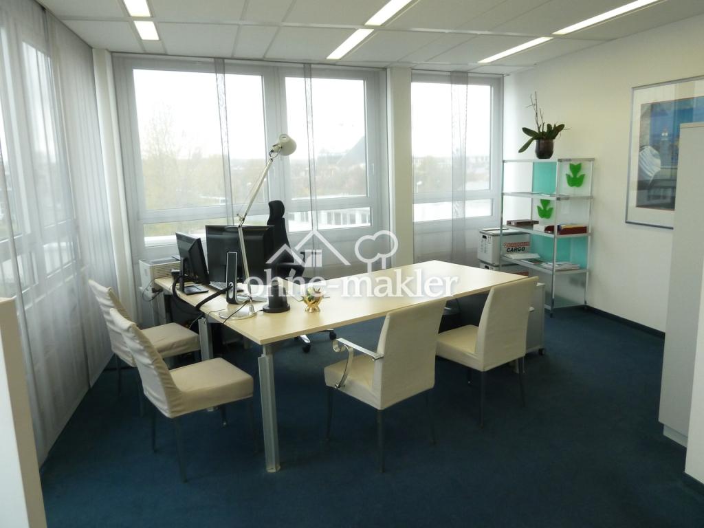 Büroraum 2. Stock