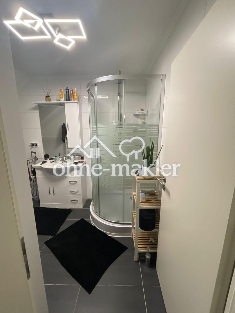 NÄHE BAHNHOF/KAUFLAND,70 m2 DACHGESCHOSS WOHNUNG ZU VERMIETEN,SOFORT FREI - Foto 3