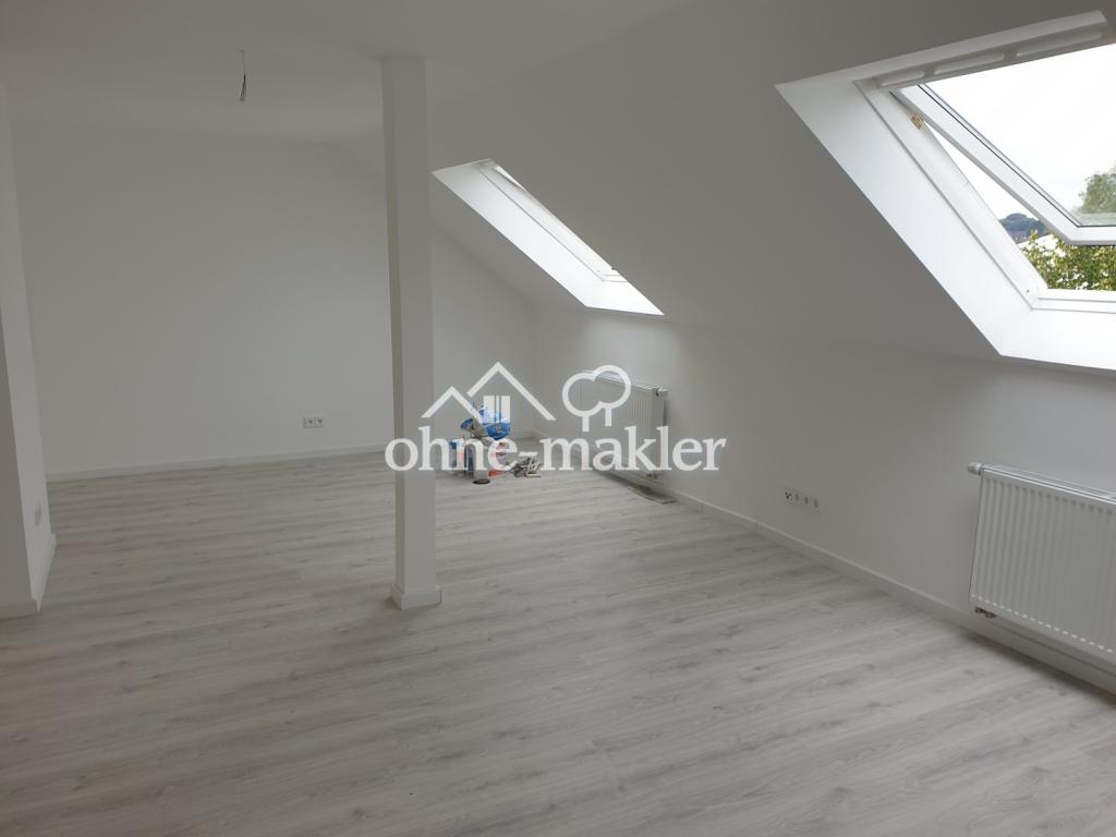 NÄHE BAHNHOF/KAUFLAND,70 m2 DACHGESCHOSS WOHNUNG ZU VERMIETEN,SOFORT FREI - Foto 5