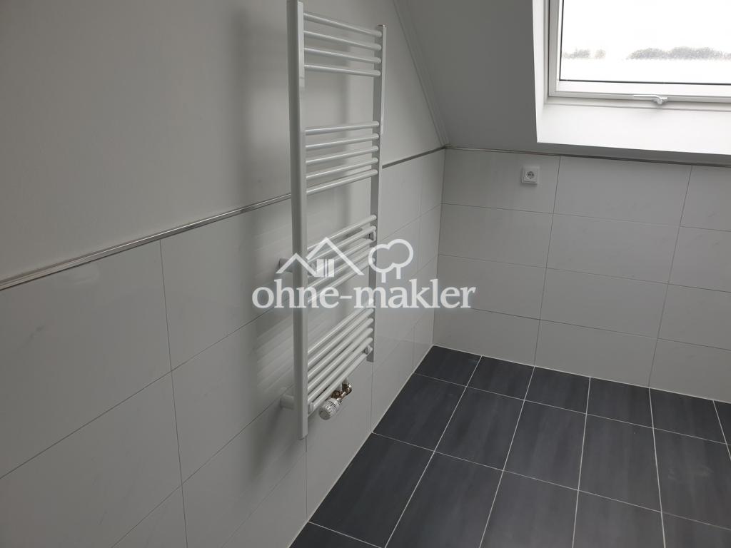 NÄHE BAHNHOF/KAUFLAND,70 m2 DACHGESCHOSS WOHNUNG ZU VERMIETEN,SOFORT FREI - Foto 4