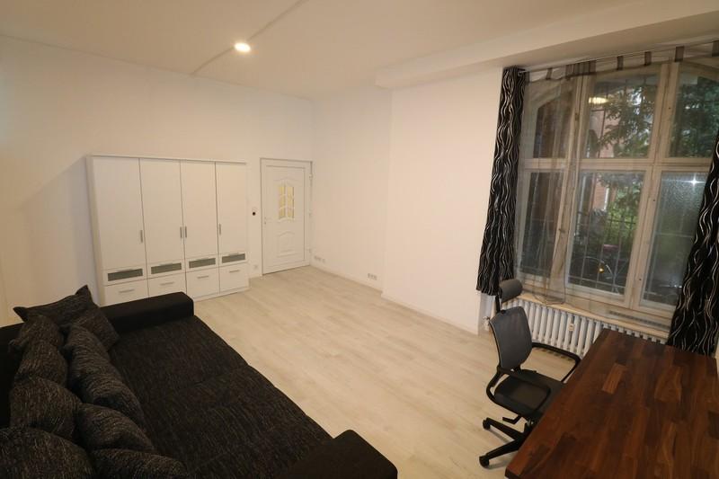 WG Zimmer in 2-er WG frisch renoviert u. neue Möbel (Fahrzeit zur TU/FU ca 20 min.) - Foto 1