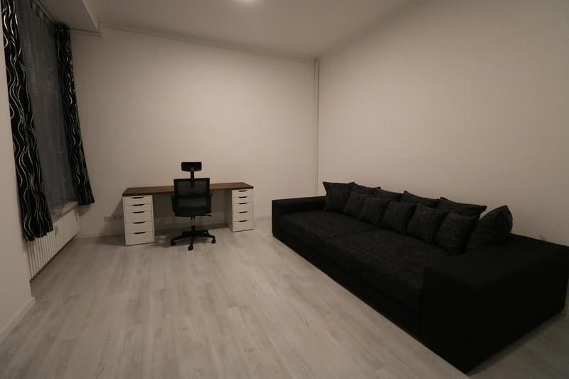 WG Zimmer in 2-er WG frisch renoviert u. neue Möbel (Fahrzeit zur TU/FU ca 20 min.) - Foto 2