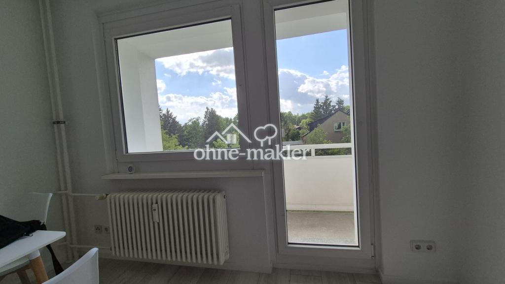 grün, ruhig, hell, 2-Zimmer, Westbalkon, Einbauküche, Wannenbad - Foto 2
