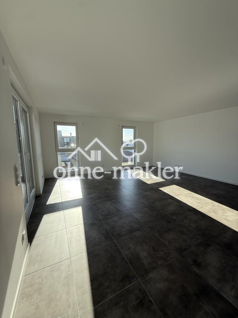Großzügiges Penthouse mit XXL Dachterrasse & Einbauküche - Foto 1