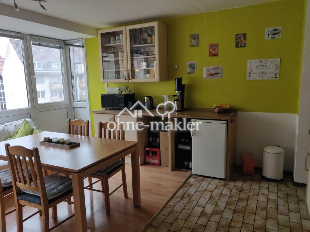 Zentral gelegene, gepflegte 3,5-Zimmer-Wohnung mit EBK in Karlsruhe - Photo 5
