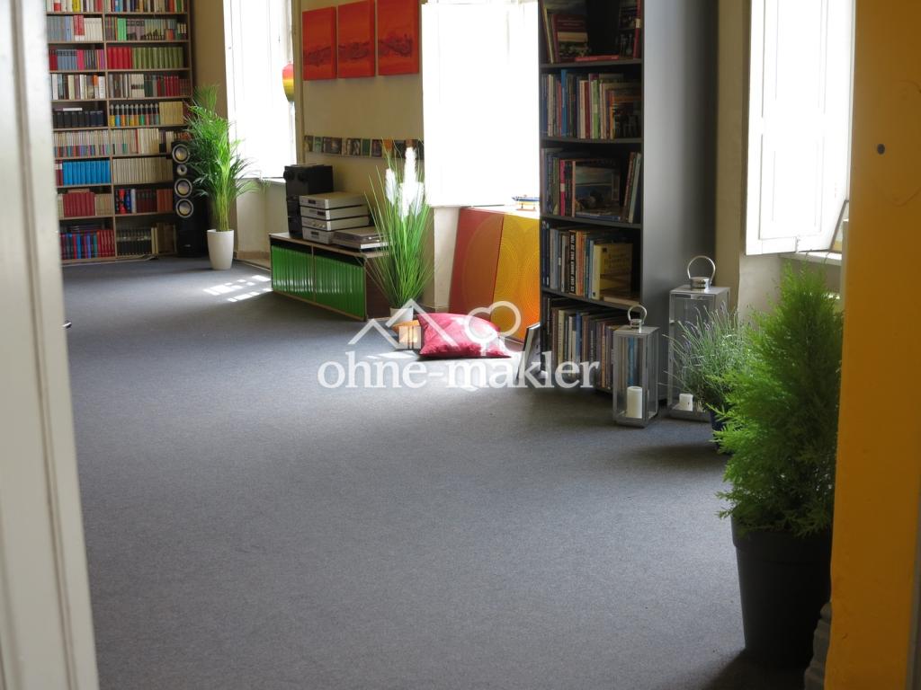 büro im E.G.-salon...