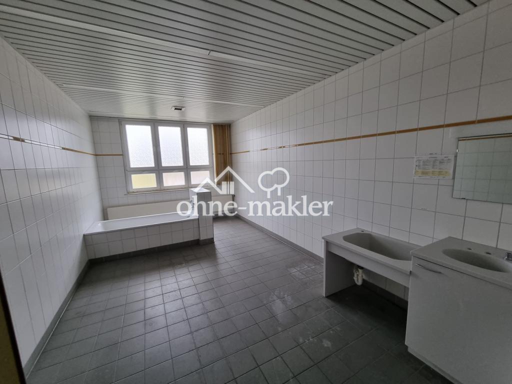 Krankenhaus_Behandlungsraum_2