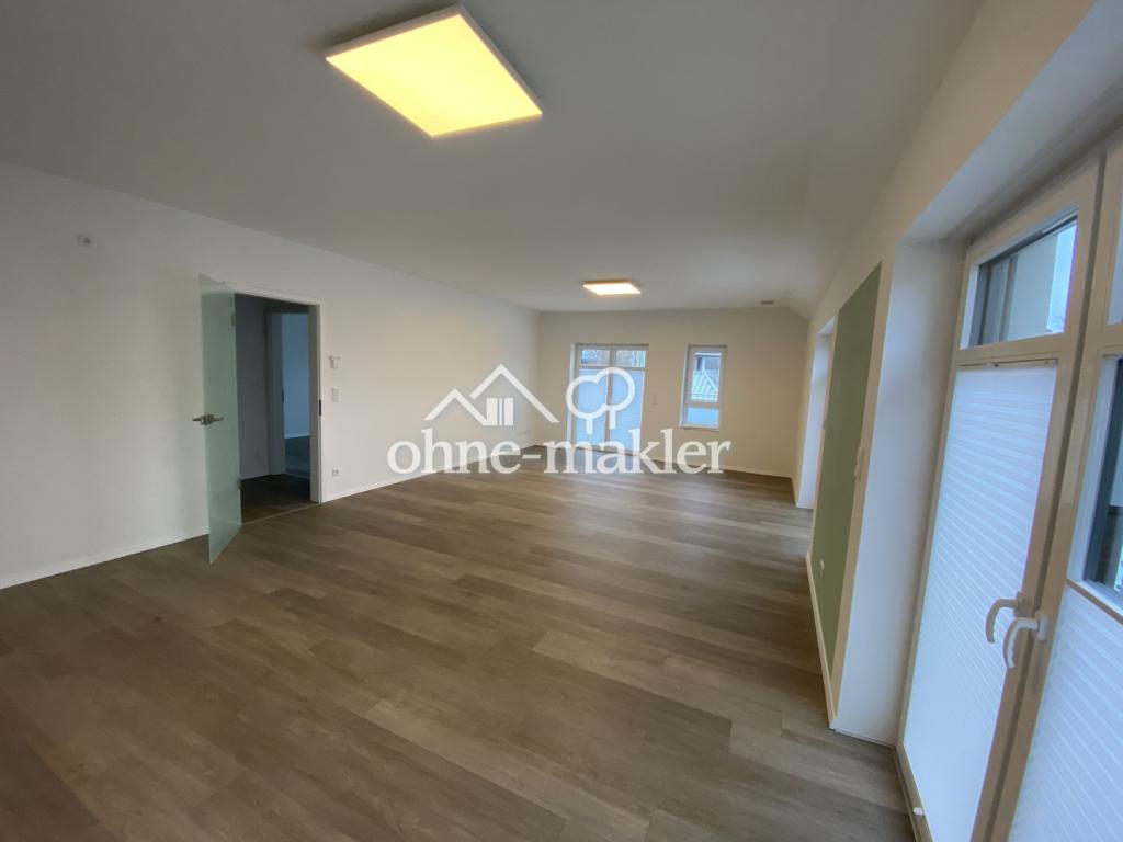 Penthouse-Wohnung mit neuer Küche - Photo 2