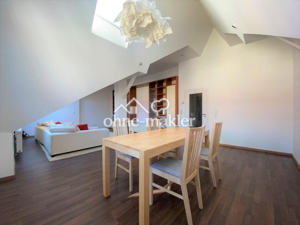 Kaffee mit Burgblick auf XXL-Dachterrasse? Altbauflair, 3 Zimmer, 96 qm, EBK, vollmöbliert. Deins? - Foto 2