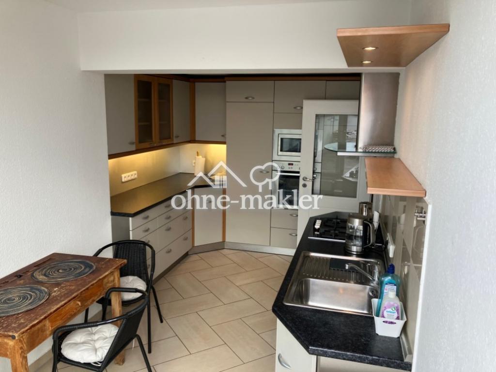 Kaffee mit Burgblick auf XXL-Dachterrasse? Altbauflair, 3 Zimmer, 96 qm, EBK, vollmöbliert. Deins? - Foto 5