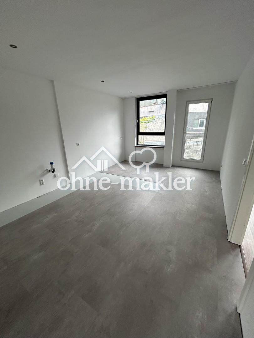 Lichtdurchflutete 3 Zimmer Wohnung im 4. OG in Wuppertal-Vohwinkel - Photo 3