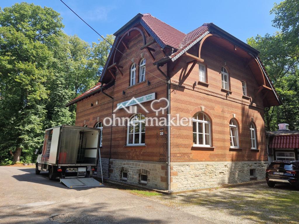 Seitenansicht zum Carport