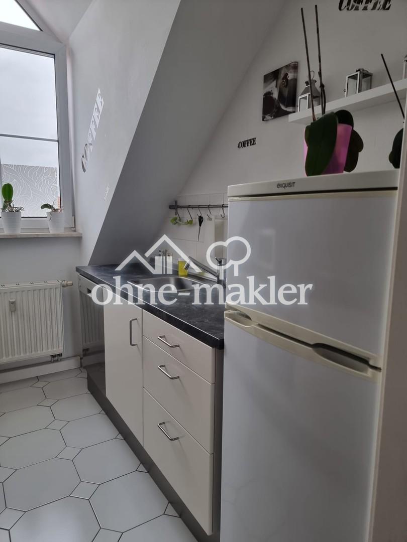 Helle 3-Zimmer-Wohnung mit Balkon und Einbauküche in Kissing - Photo 2