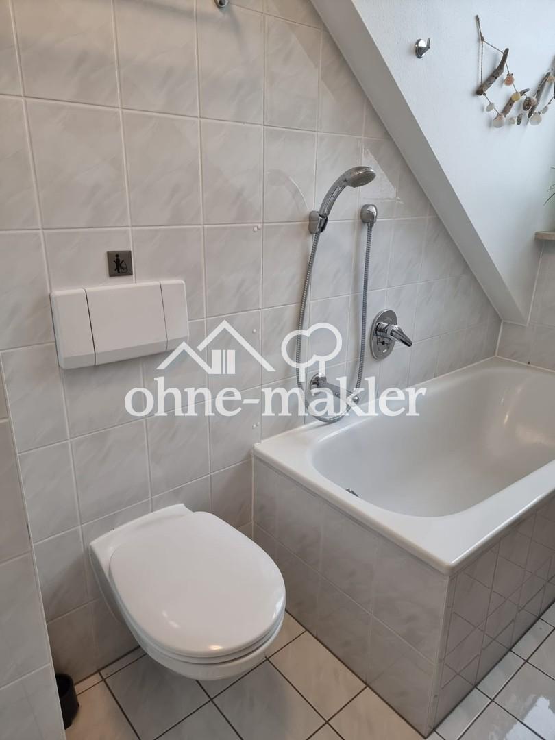 Helle 3-Zimmer-Wohnung mit Balkon und Einbauküche in Kissing - Photo 4
