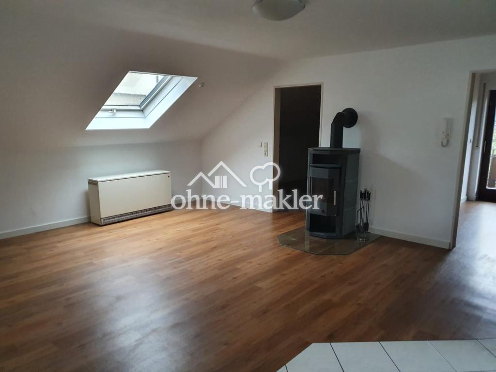Dachgeschosswohnung Auenwald Lippoldsweiler 4-Zimmer - Photo 1