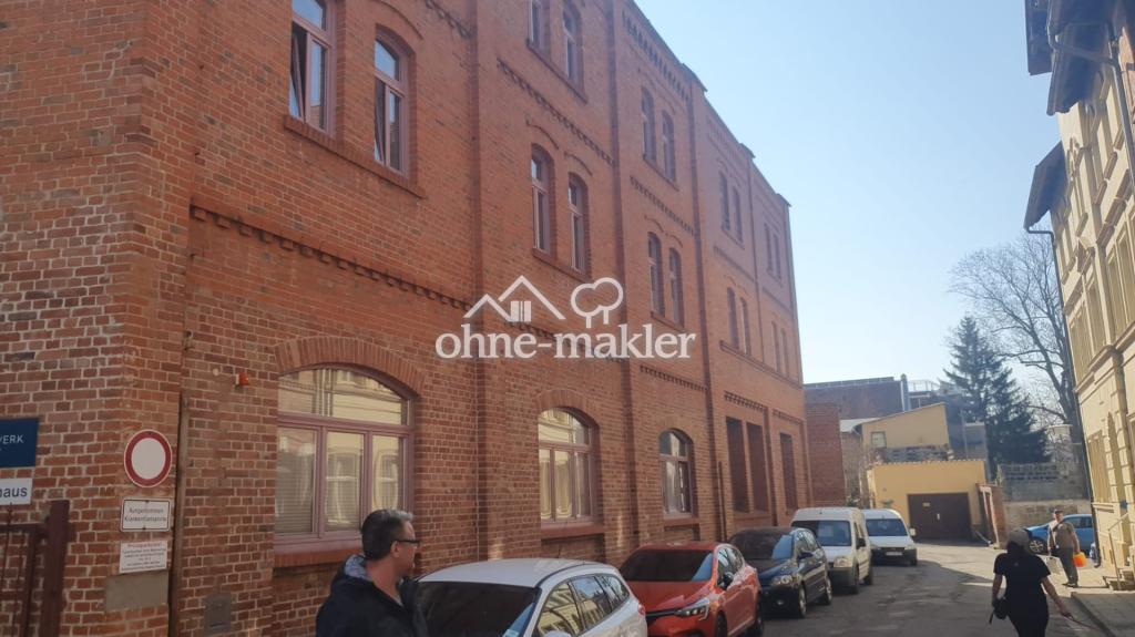 Ansicht Hauptgebäude v. Damm