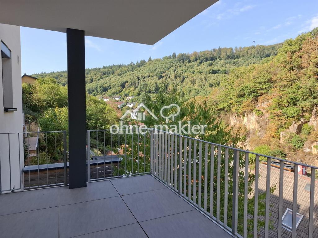 3-Zimmer-Etagenwohnung mit separatem Eingang, EBK und großzügigem Aussichtsbalkon - Foto 4