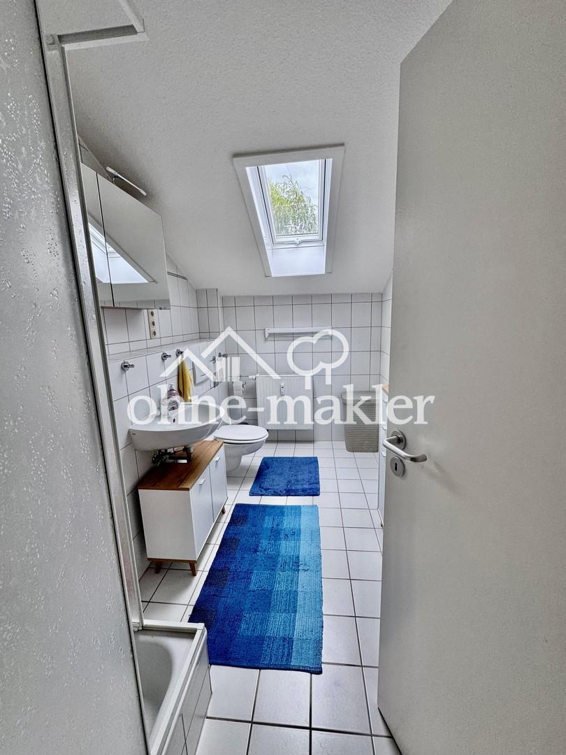 Attraktive Dachgeschosswohnung in charmanter Stadtvilla - Foto 5