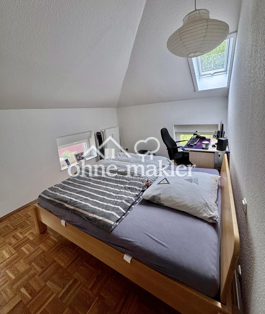 Attraktive Dachgeschosswohnung in charmanter Stadtvilla - Foto 2