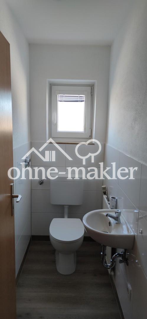 Schöne 2,5-Zimmer Wohnung im 3. OG mit Einbauküche, Balkon und Garage - Photo 5