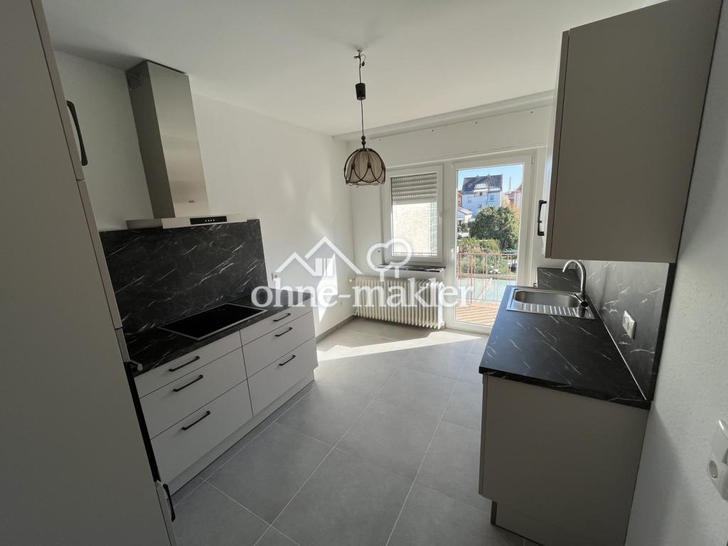 Helle, sanierte 3 Zi-Wohnung, zentral, ruhig, neue EBK - Photo 3