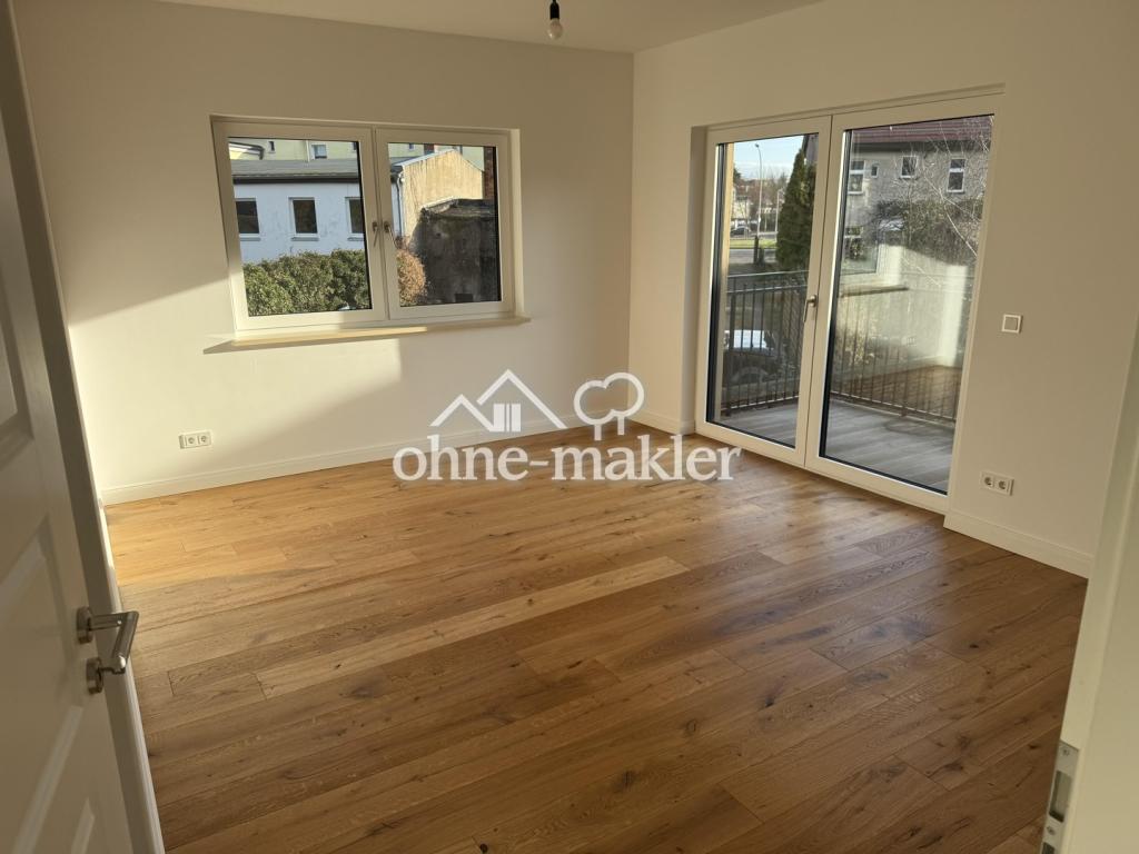 Luxuriöse 4 Raumwohnung mit traumhaften Garten in einer Villa - Foto 4