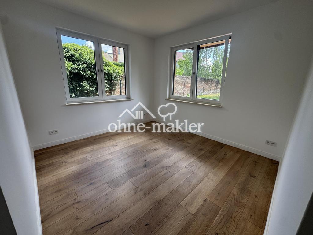 Traumhafte 4 Raumwohnung mit großem Garten in einer Villa - Photo 2