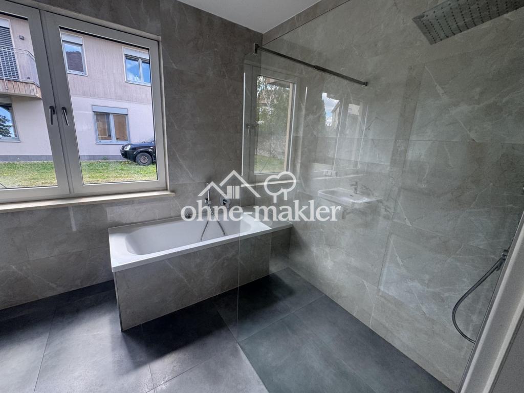 Traumhafte 4 Raumwohnung mit großem Garten in einer Villa - Foto 5