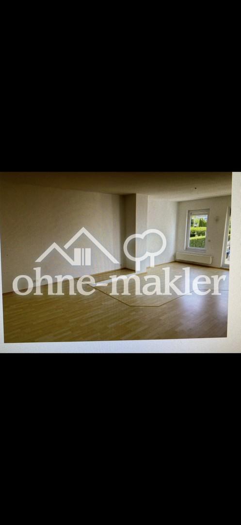 Schöne ETW im sanierten Objekt mit Terrasse, Küche und Stellplatz - Foto 1