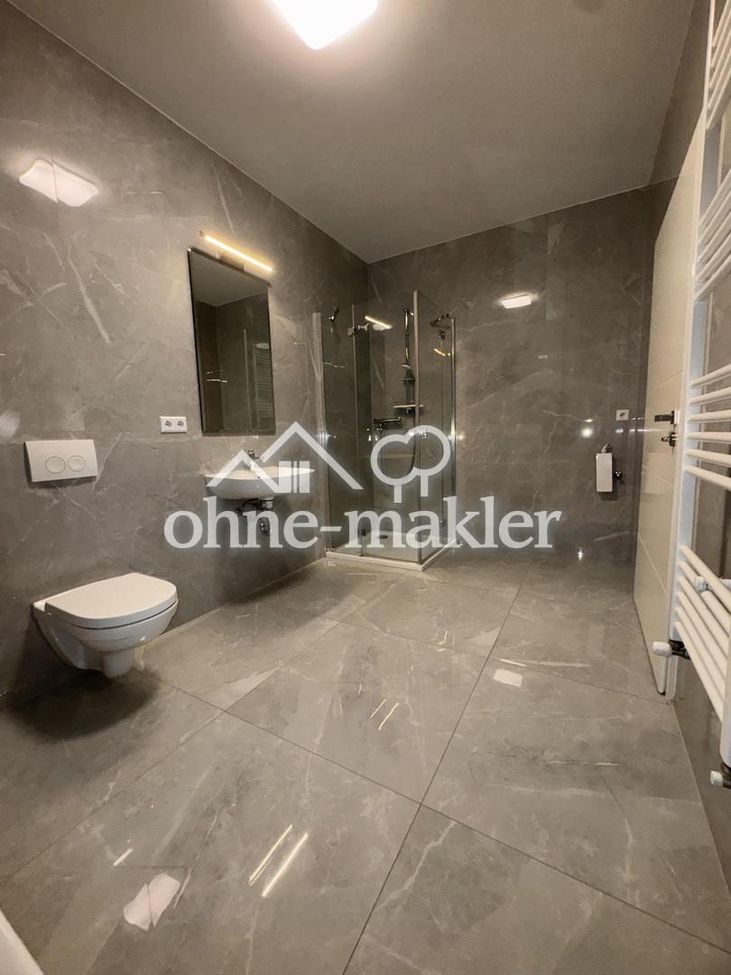 Exklusive 3-Zimmer Erdgeschoss Wohnung mit Terrasse! Im Kernsaniert Mehrfamilienhaus - Foto 5