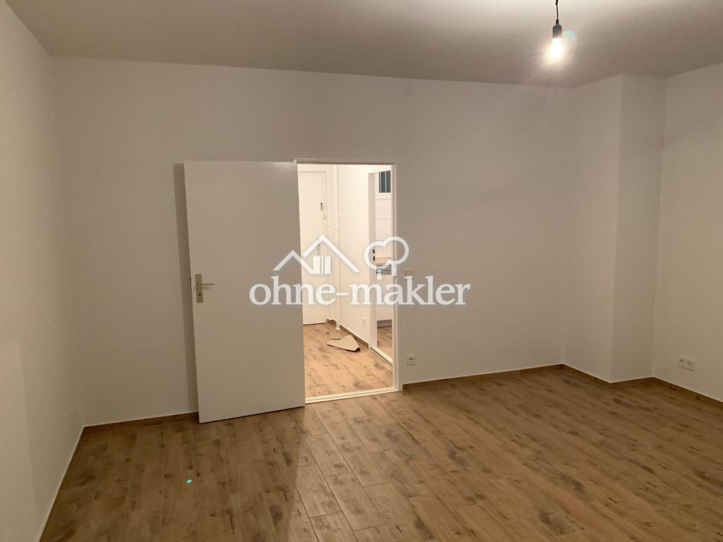 Wohn - Schlafzimmer
