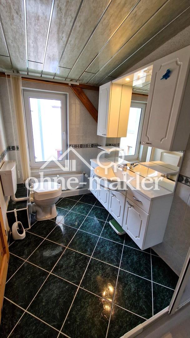 Badezimmer DG