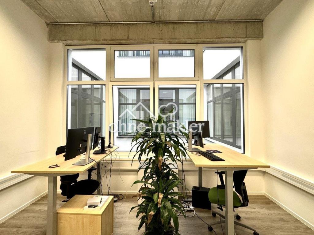 Büro C0-04