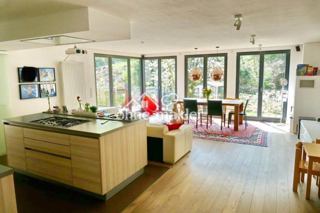 Exklusives Wohnen: Hochwertige 5-Zimmer-Wohnung mit Dachterrasse & Privatgarten - Foto 3