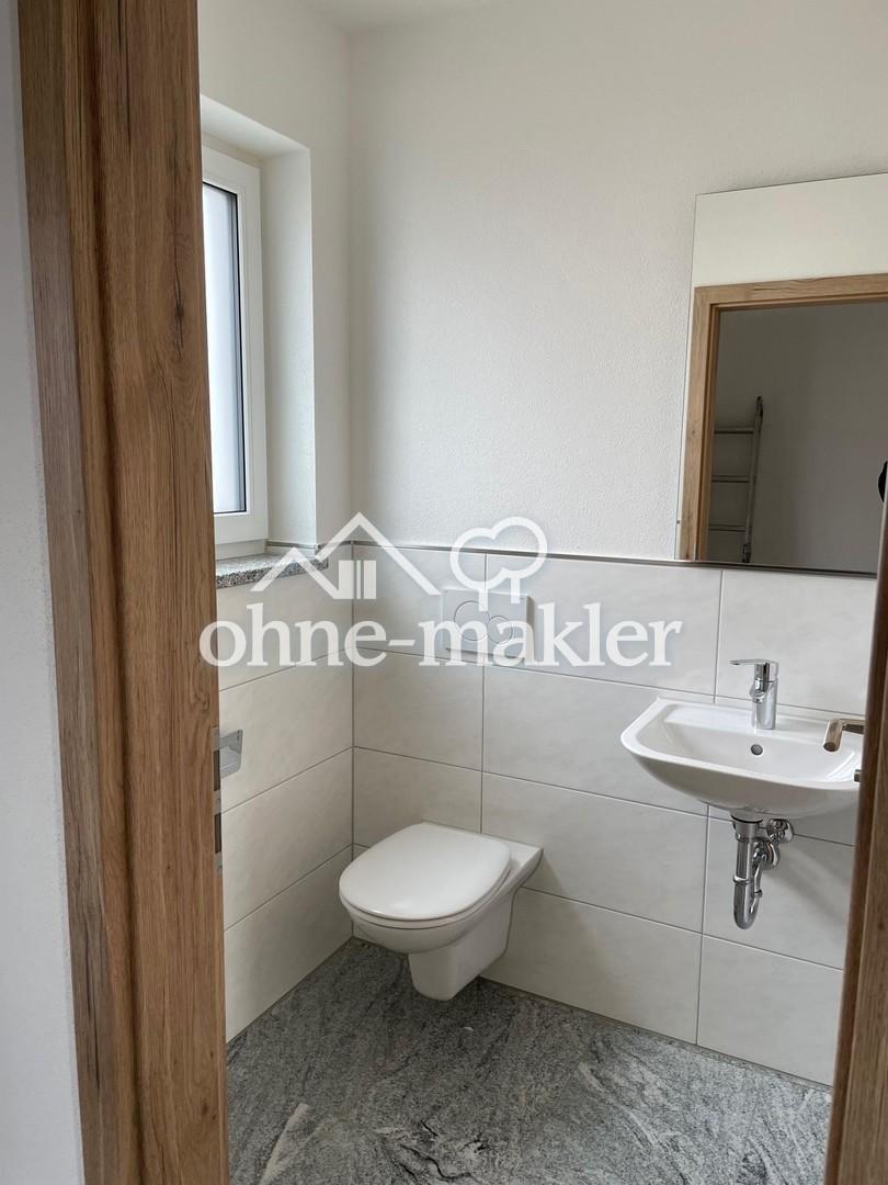 Moderne sparsame Doppelhaushälfte mit 4 Schlafzimmer und Keller - Foto 2