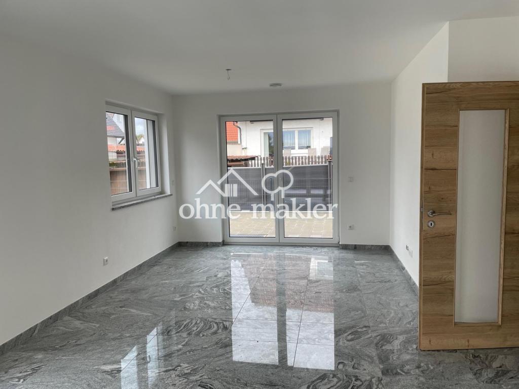 Moderne sparsame Doppelhaushälfte mit 4 Schlafzimmer und Keller - Foto 1
