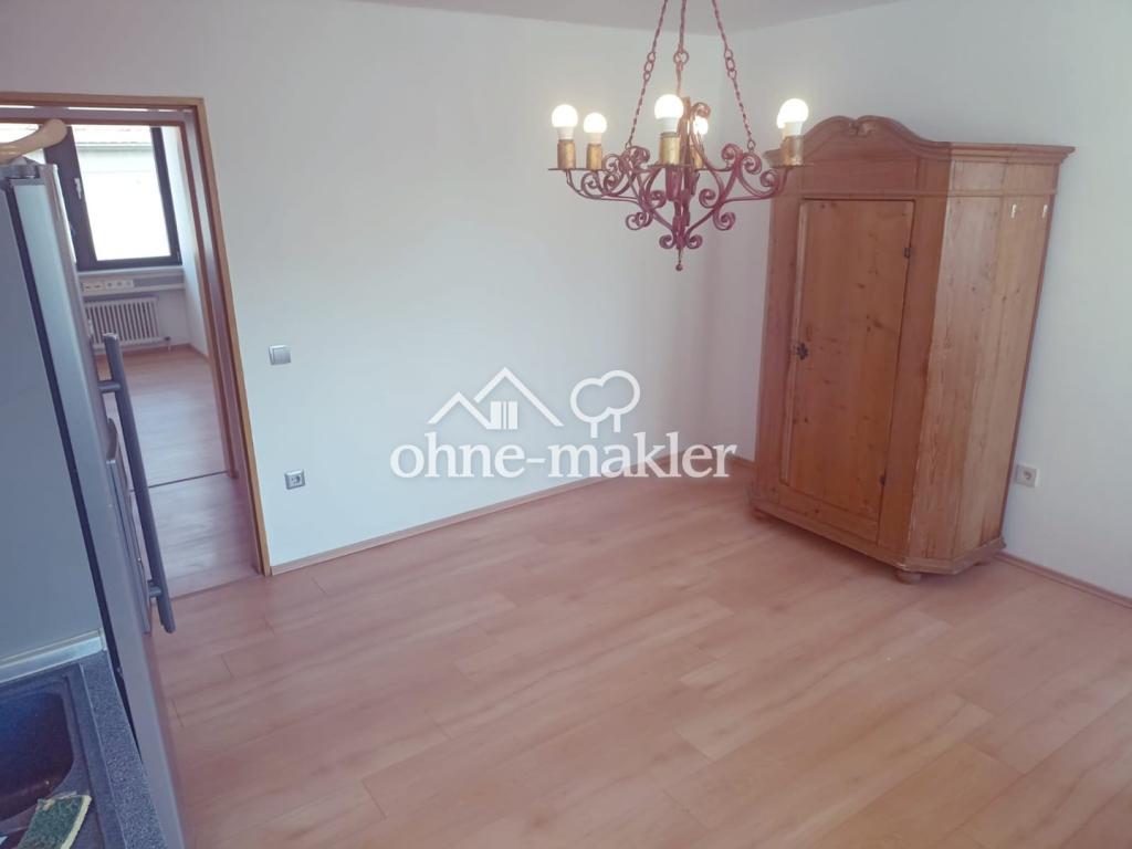 Große 4 Zimmer WHG mit Dachterrasse in bester Lage mit Stellplatz - Foto 3