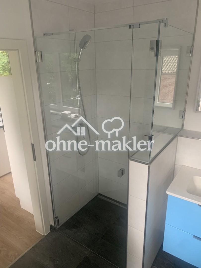 Von Privat- 2,5 Zi. - Dachgeschoss Neubauwohnung - Photo 1